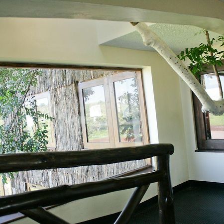 Treetops Mweiga Экстерьер фото