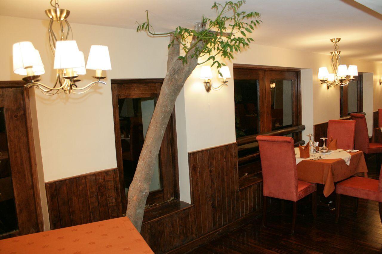Treetops Mweiga Экстерьер фото